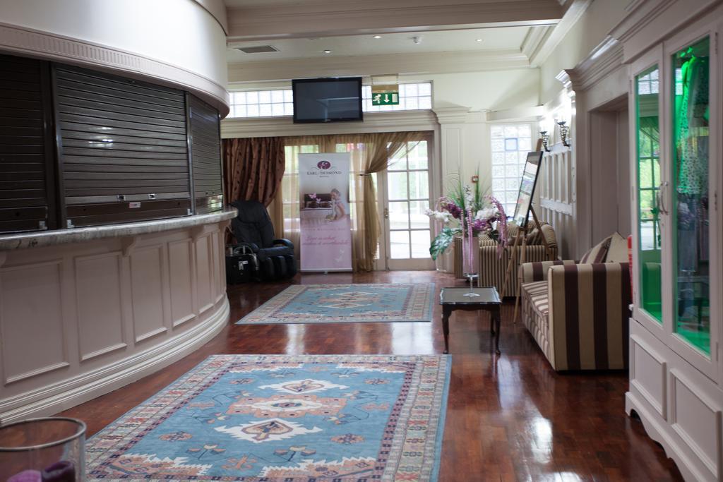 Earl Of Desmond Hotel Tralee Exteriör bild