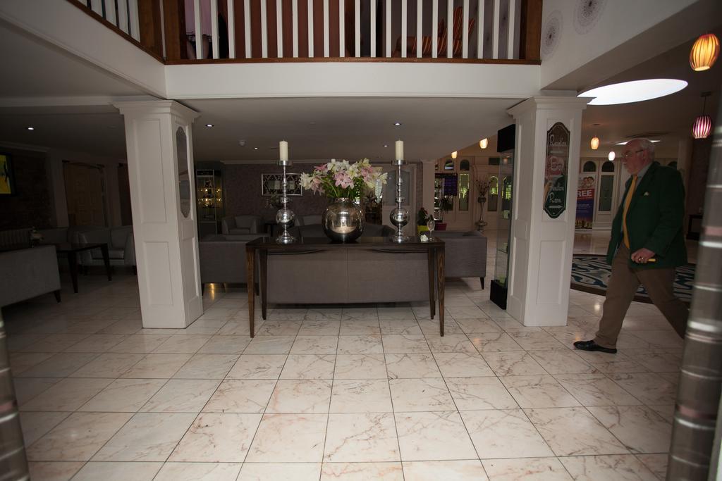 Earl Of Desmond Hotel Tralee Exteriör bild
